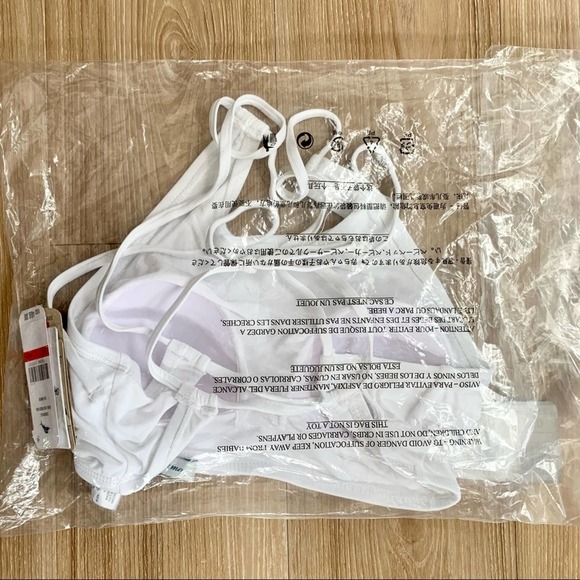 Tommy Bahama Pearl High Neck Bra Bikini Top in White - Picture 3 of 7